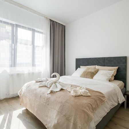 Politehnica Deluxe Apartment Bucharest Exterior photo